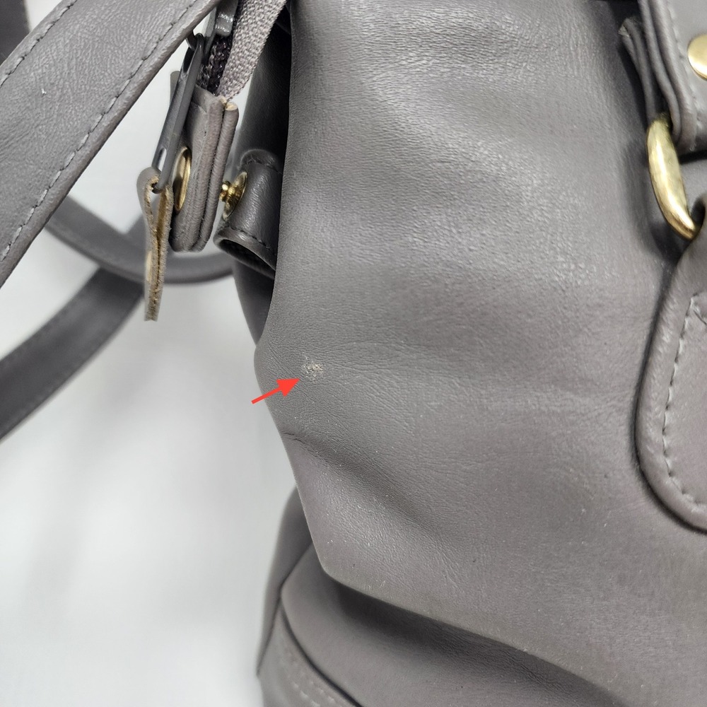Vtg JG Hook Grey Faux Leather Shoulder Bag w Matching Pouch Key Ring Neutral - Picture 3 of 16